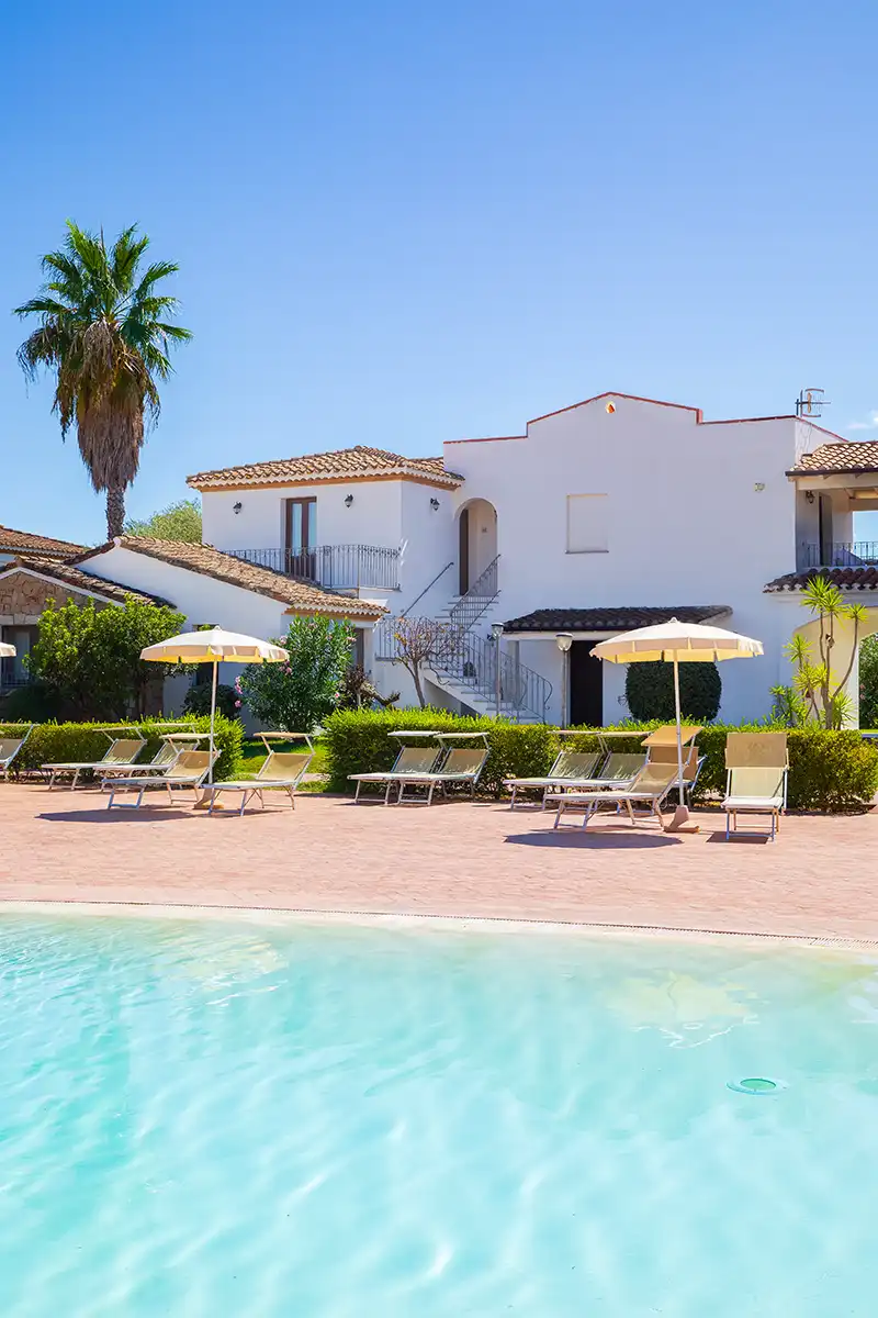 Camere vista piscina