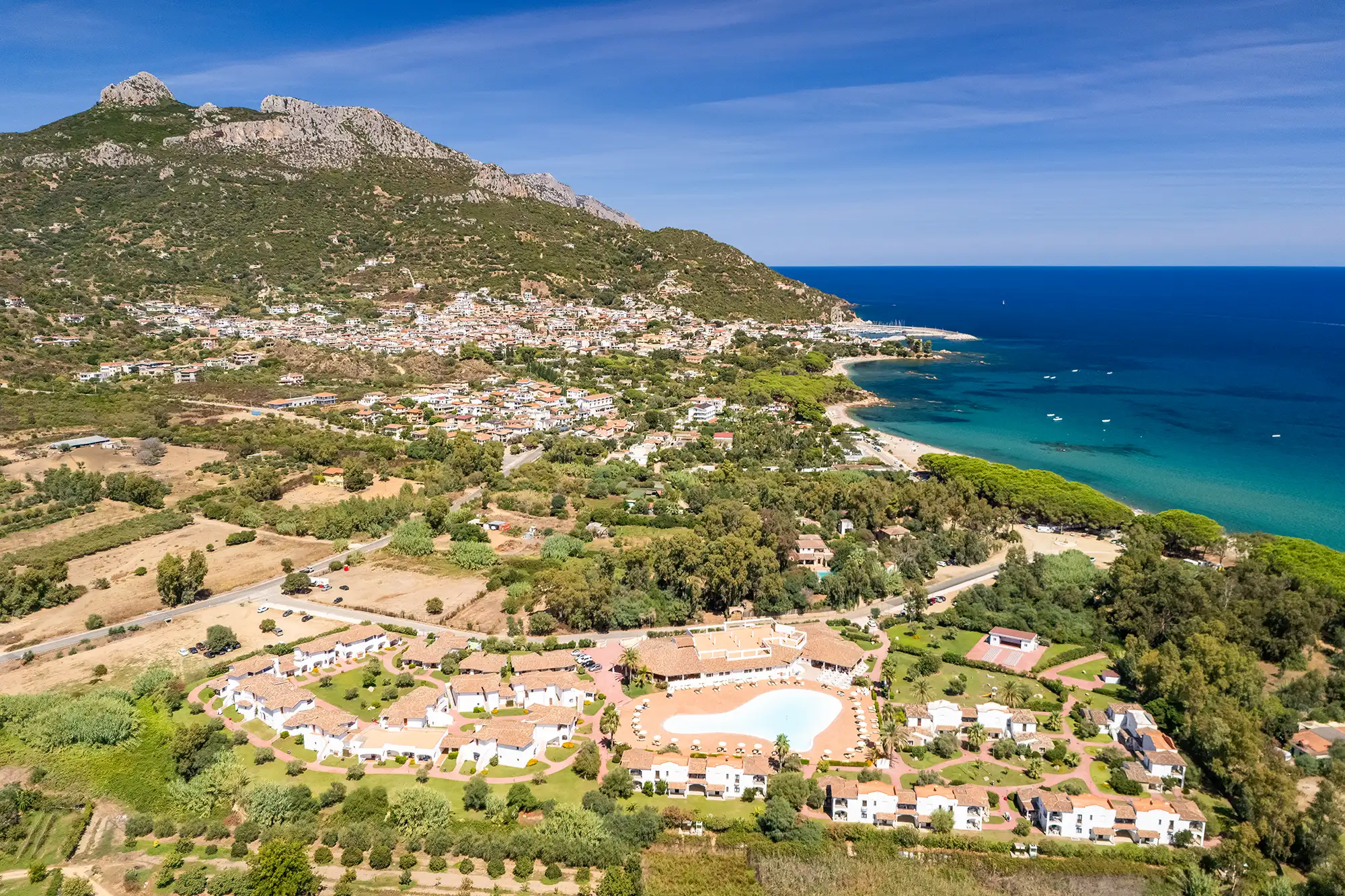 Vista aerea del Resort e Santa Maria Navarrese (Ogliastra)